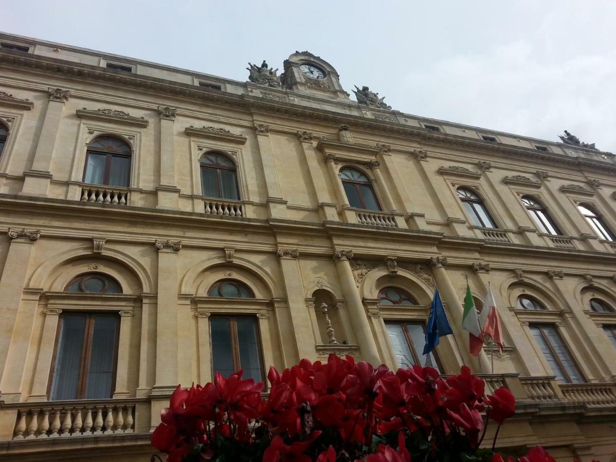Liz House Apartman Caltagirone Kültér fotó